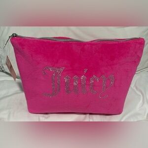 Juicy Couture NWT LARGE  Pink Cosmetic Bag!